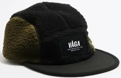 Våga - Teddy Fleece Cap - Black / Utility Green